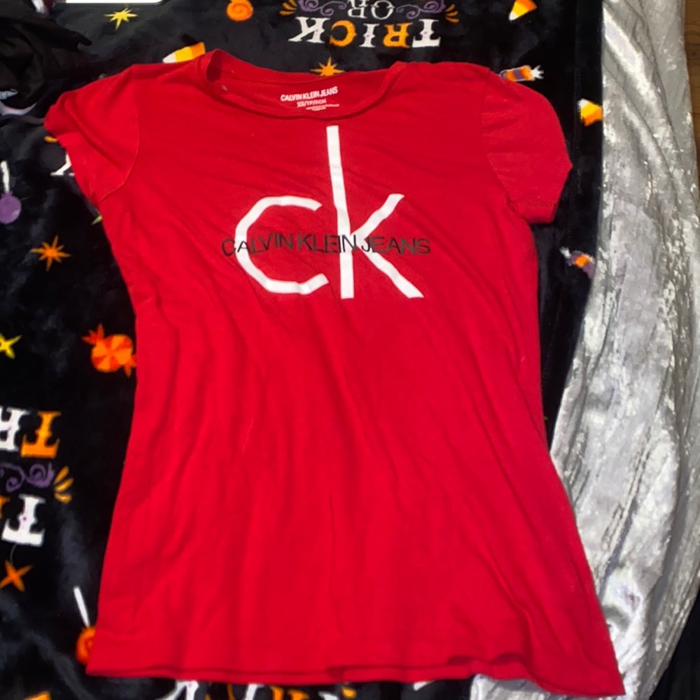 red calvin klein tee
